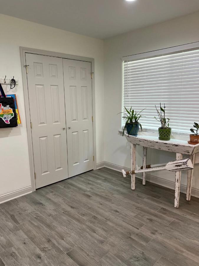 Kingwood Cottage - 10 Mins From Iah - Lake Front Humble Εξωτερικό φωτογραφία