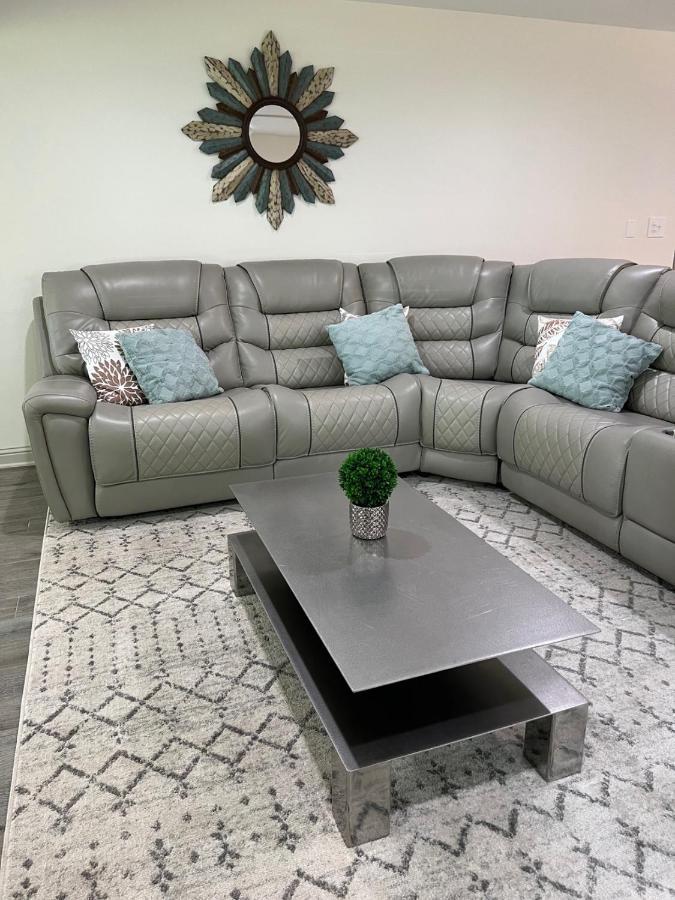 Kingwood Cottage - 10 Mins From Iah - Lake Front Humble Εξωτερικό φωτογραφία